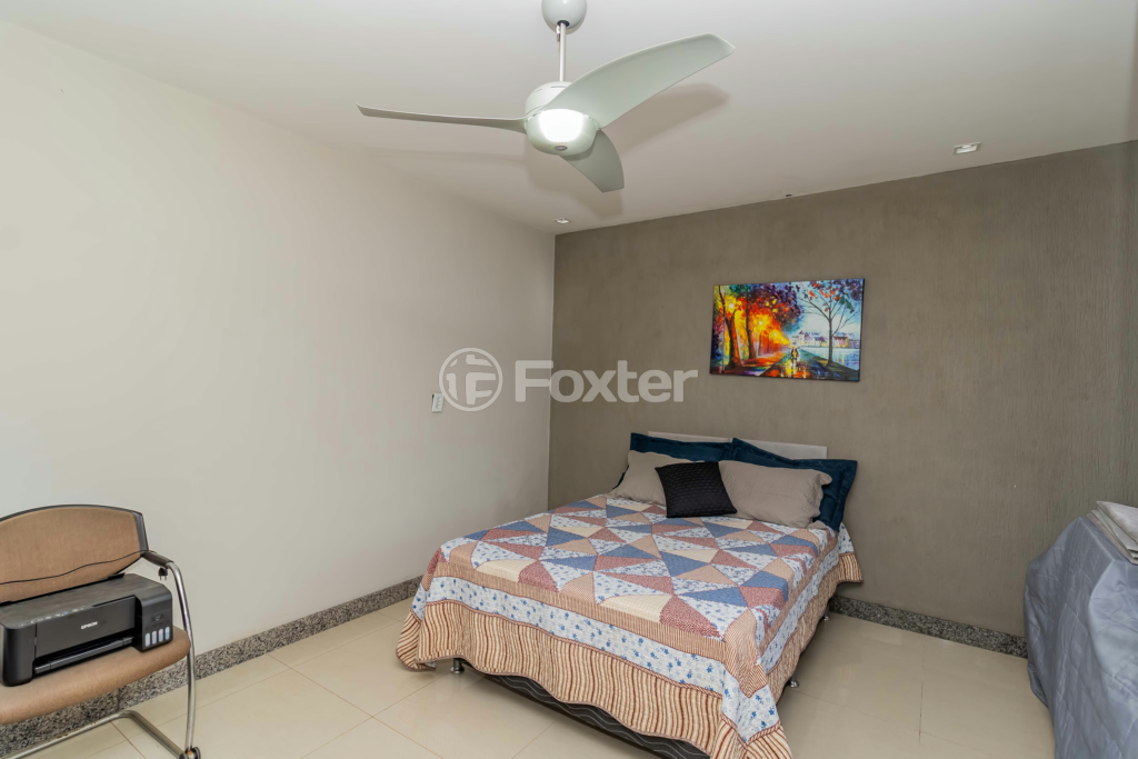 Casa à venda com 4 quartos, 240m² - Foto 33