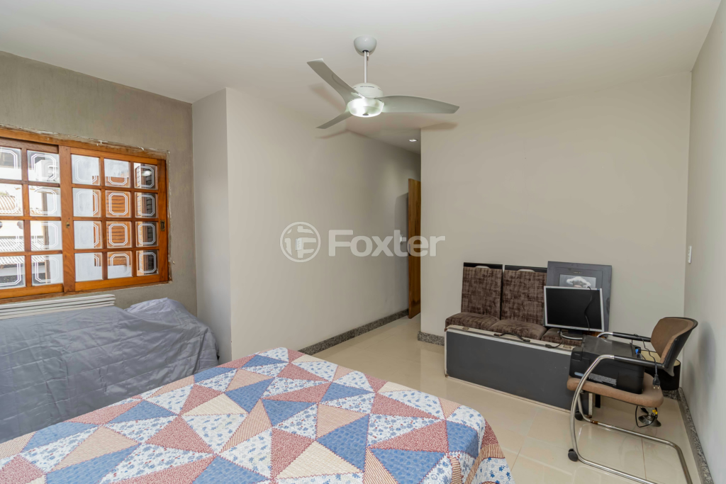 Casa à venda com 4 quartos, 240m² - Foto 34