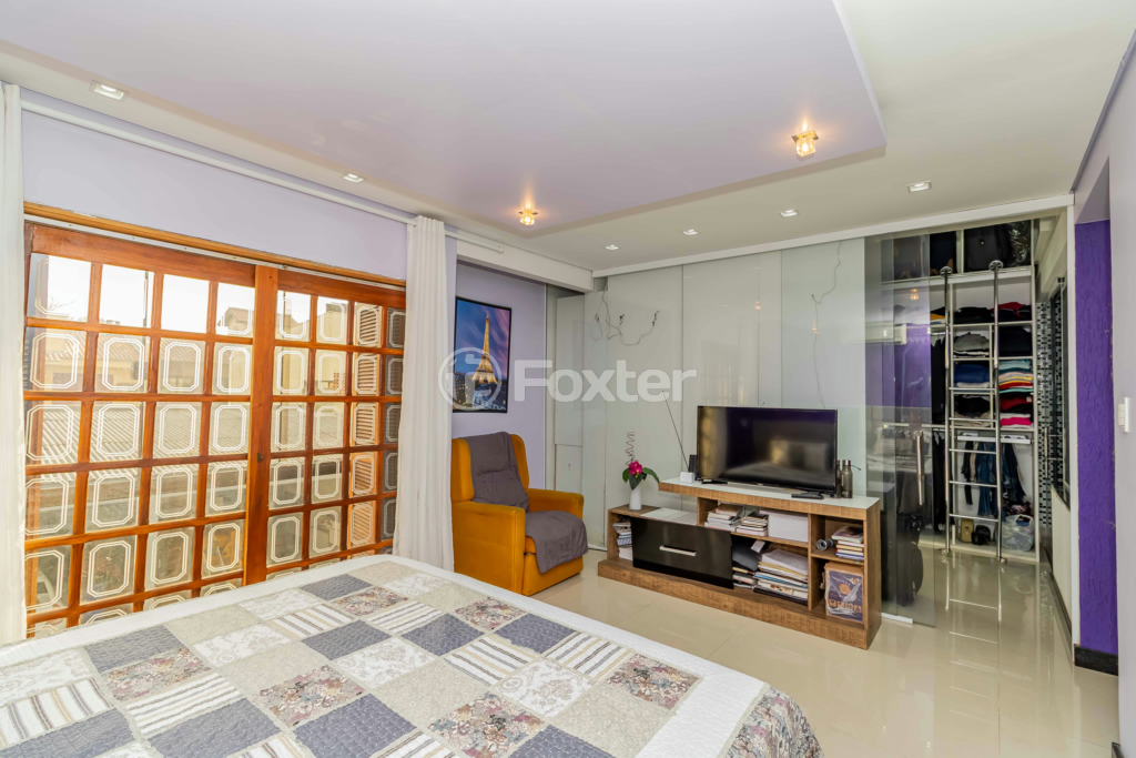 Casa à venda com 4 quartos, 240m² - Foto 23