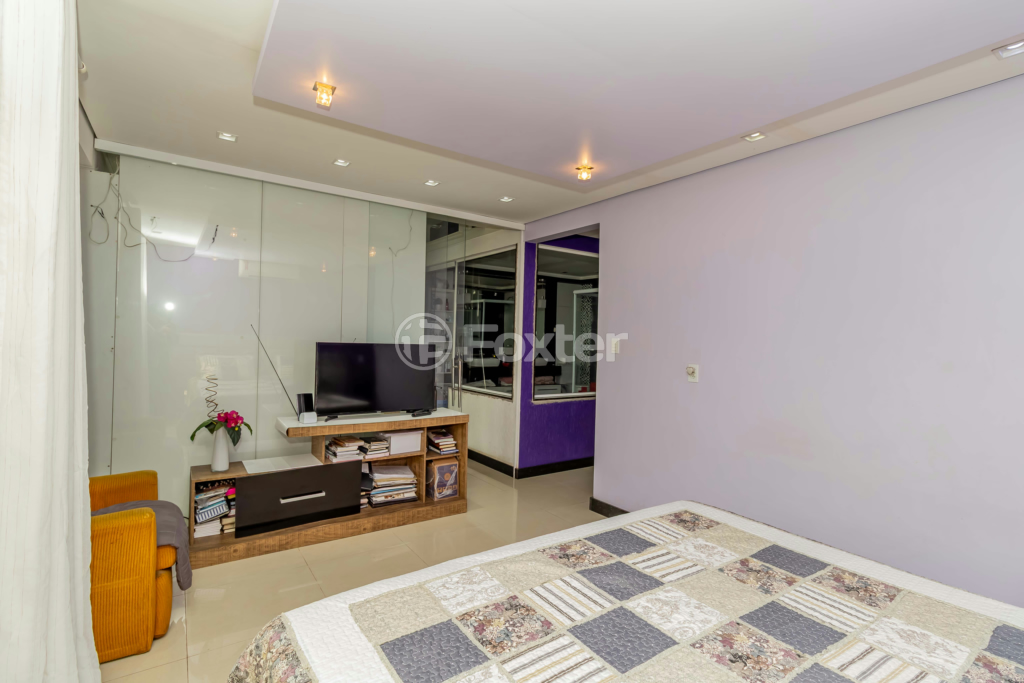 Casa à venda com 4 quartos, 240m² - Foto 21