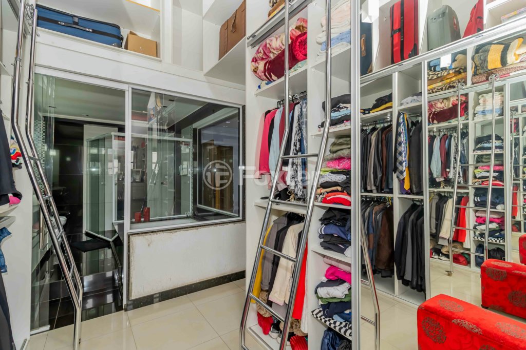 Casa à venda com 4 quartos, 240m² - Foto 36