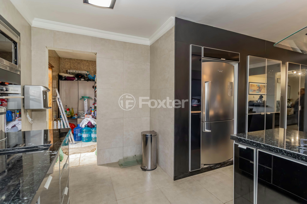 Casa à venda com 4 quartos, 240m² - Foto 52