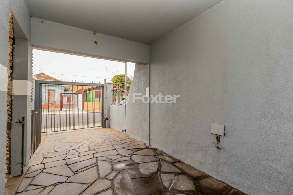 Casa à venda com 4 quartos, 240m² - Foto 57