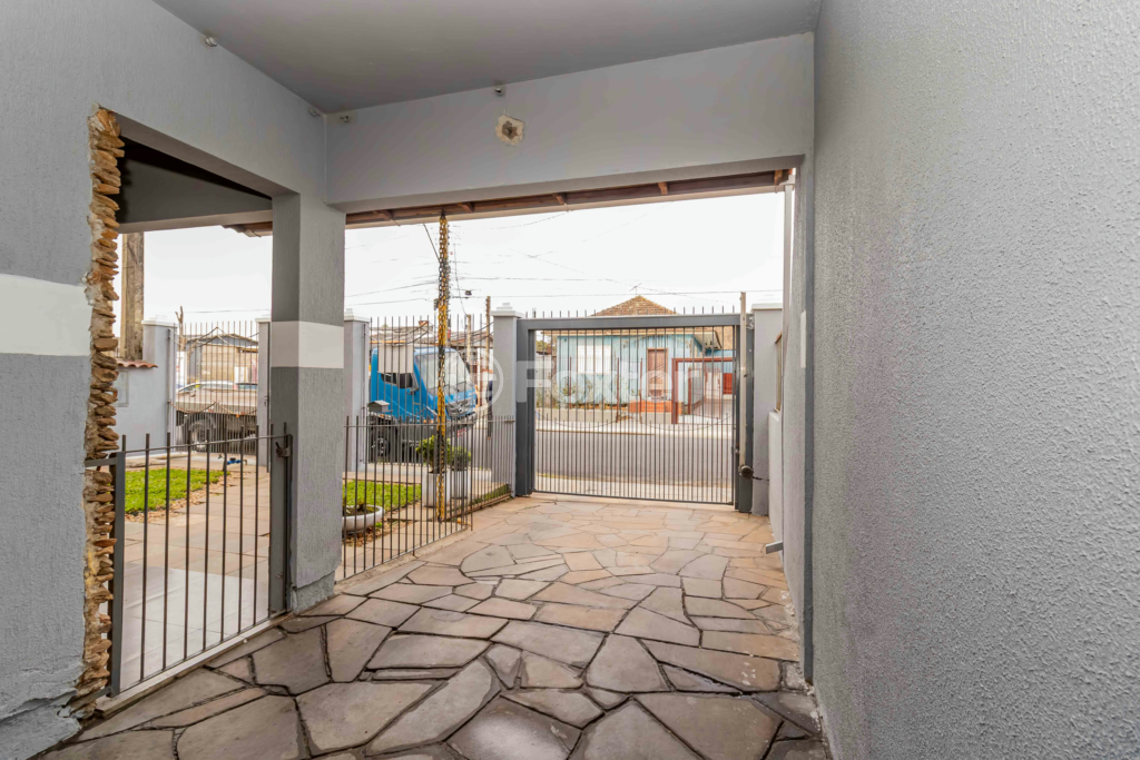 Casa à venda com 4 quartos, 240m² - Foto 58