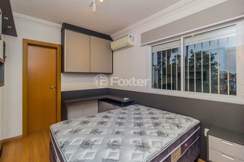 Apartamento à venda com 2 quartos, 70m² - Foto 12