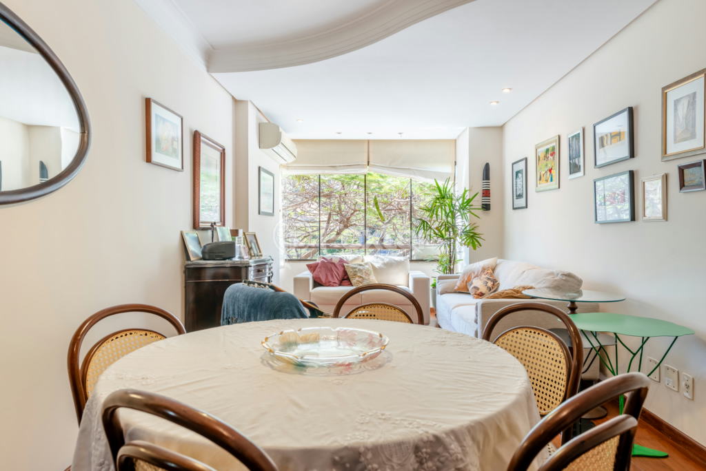 Cobertura à venda com 3 quartos, 239m² - Foto 2