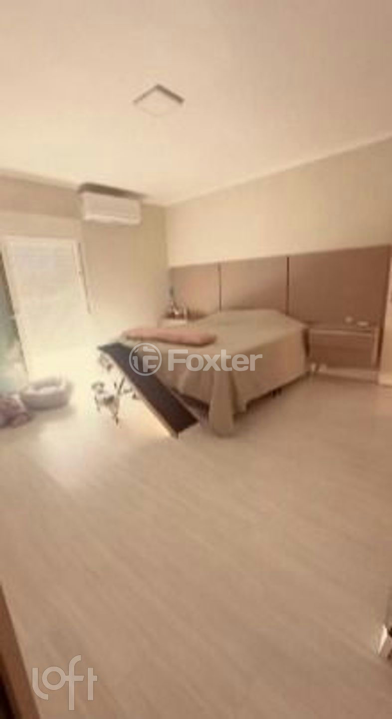 Casa à venda com 5 quartos, 234m² - Foto 7