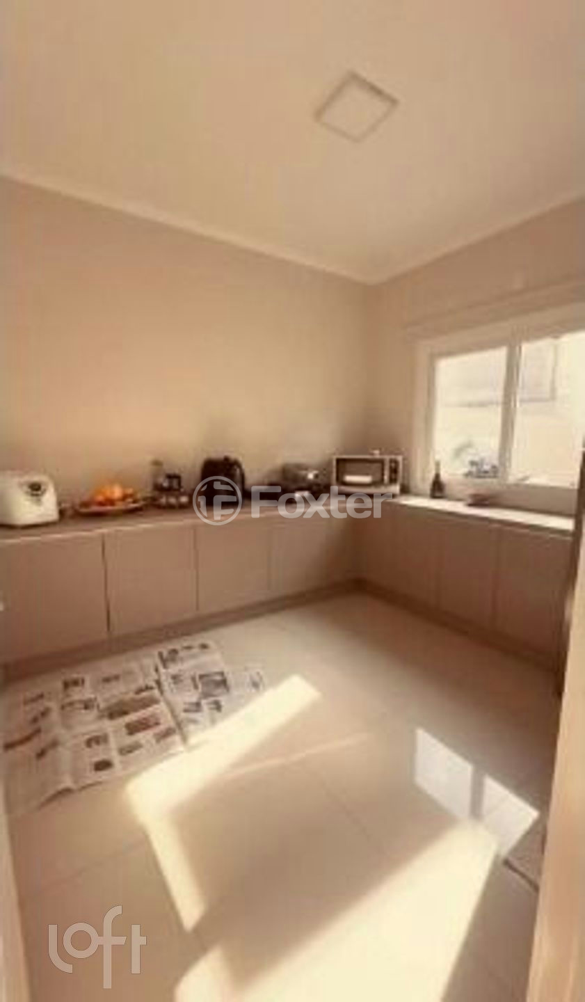 Casa à venda com 5 quartos, 234m² - Foto 10