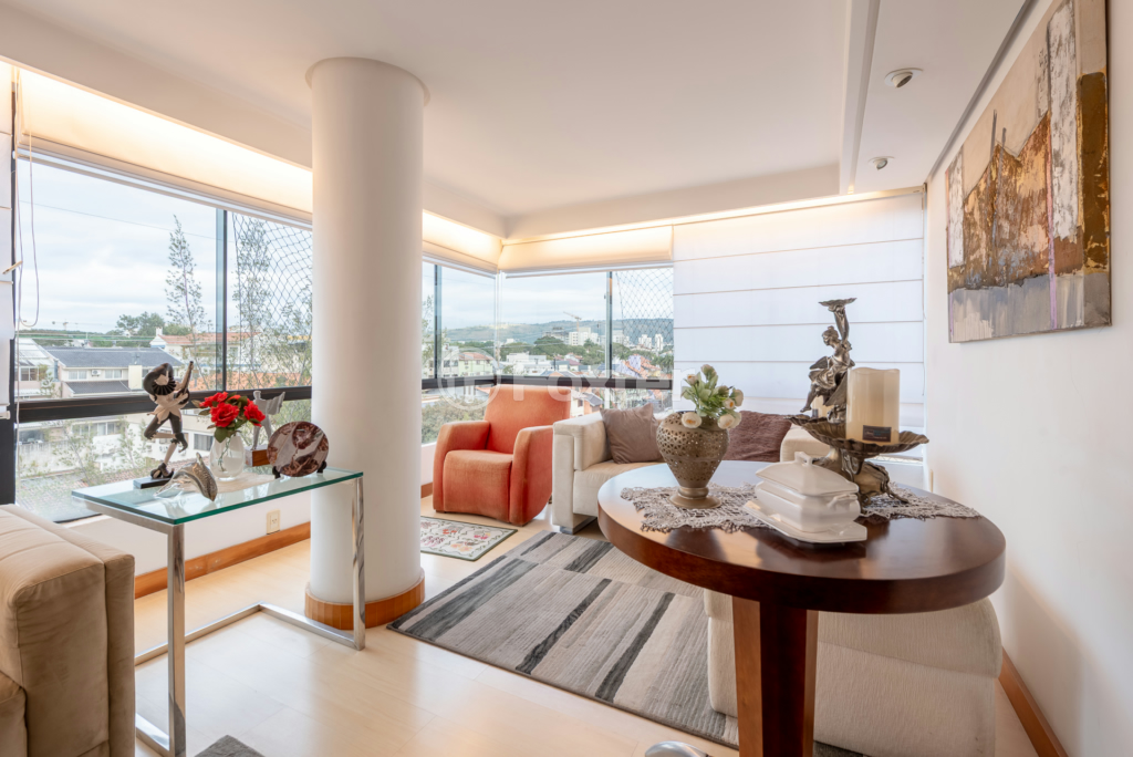 Cobertura à venda com 3 quartos, 316m² - Foto 3