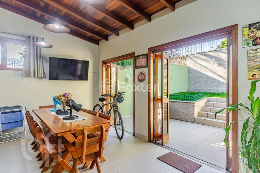 Casa de Condomínio à venda com 4 quartos, 179m² - Foto 19