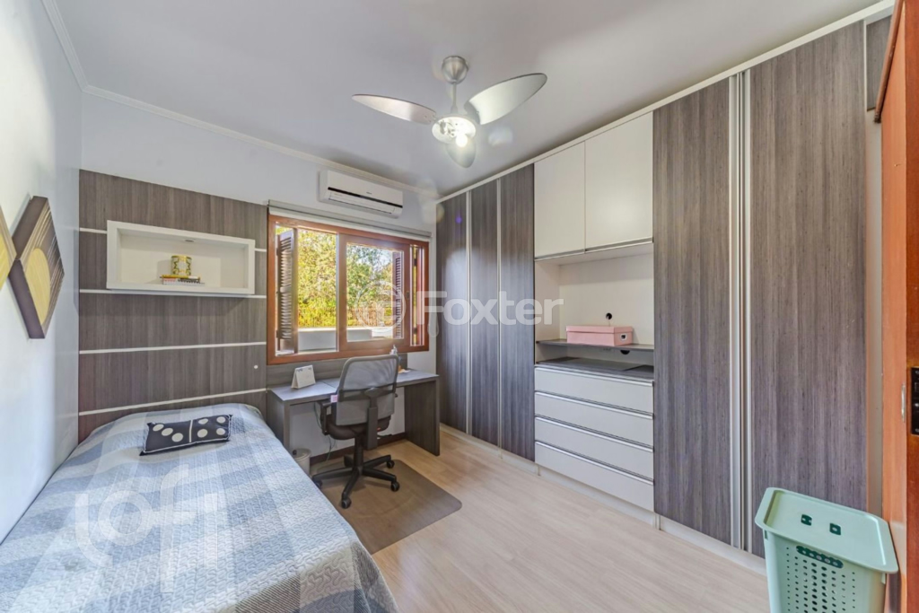 Casa de Condomínio à venda com 4 quartos, 179m² - Foto 24