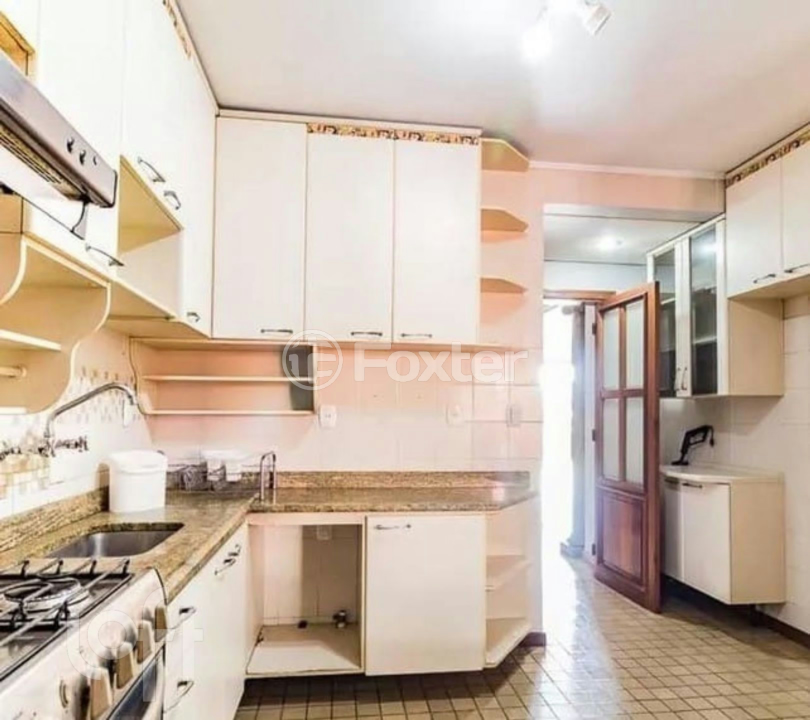 Casa à venda com 3 quartos, 230m² - Foto 5