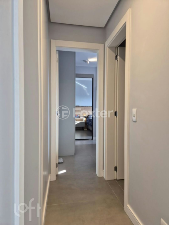 Apartamento à venda com 2 quartos, 69m² - Foto 9