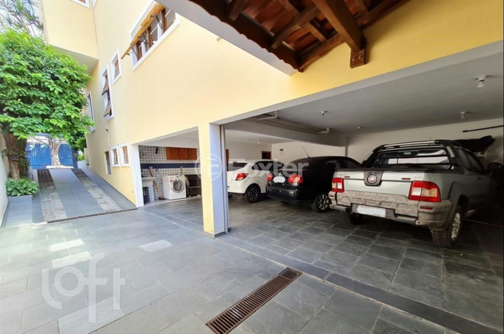 Casa à venda com 4 quartos, 234m² - Foto 16