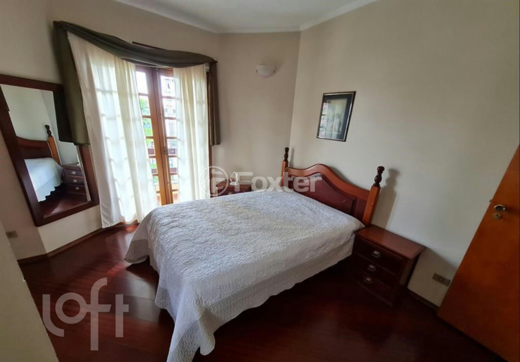 Casa à venda com 4 quartos, 234m² - Foto 4