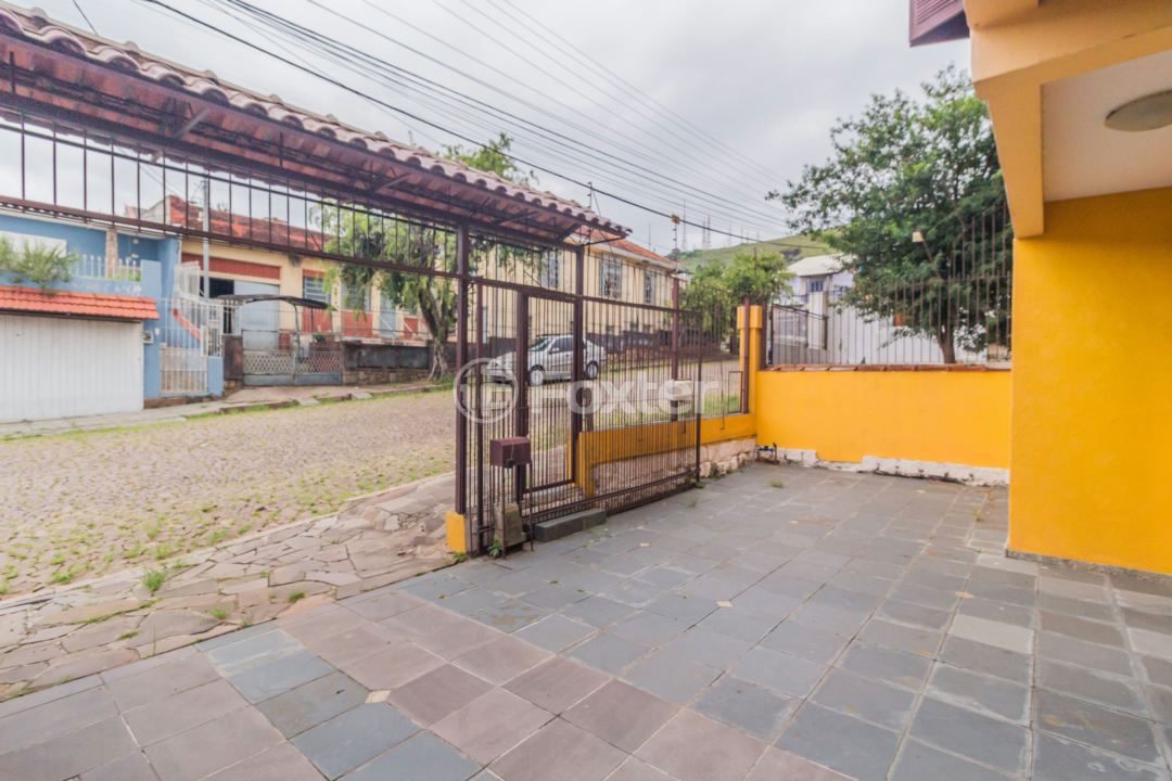 Casa à venda com 4 quartos, 484m² - Foto 2