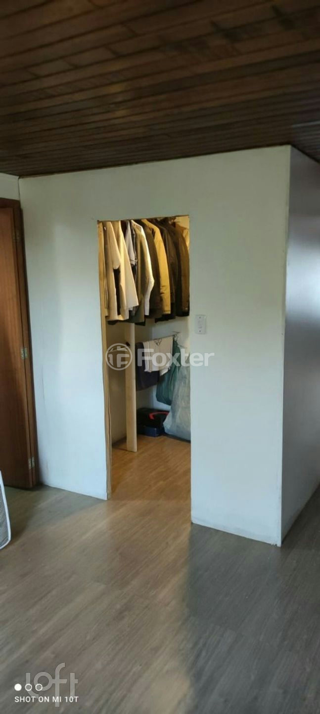 Casa à venda com 3 quartos, 250m² - Foto 7