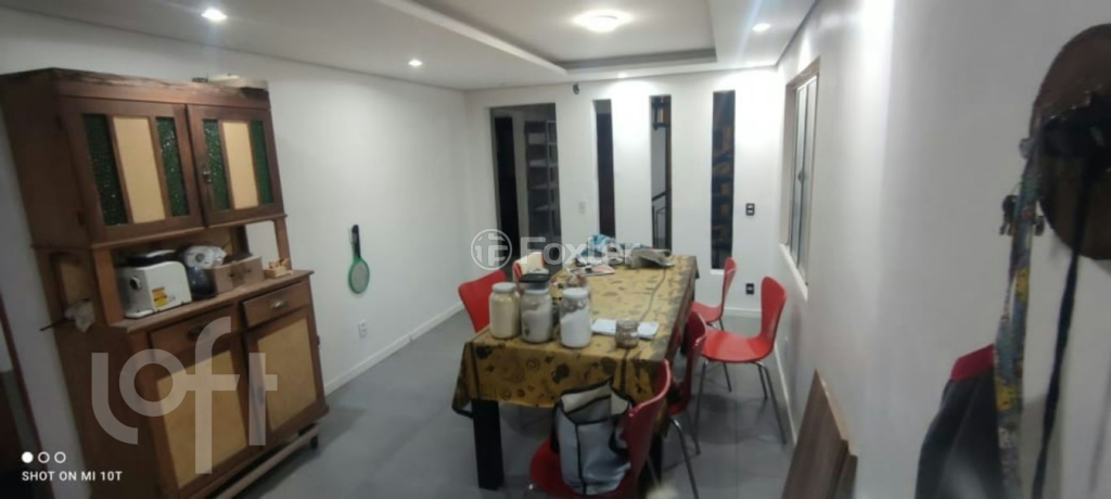 Casa à venda com 3 quartos, 250m² - Foto 23