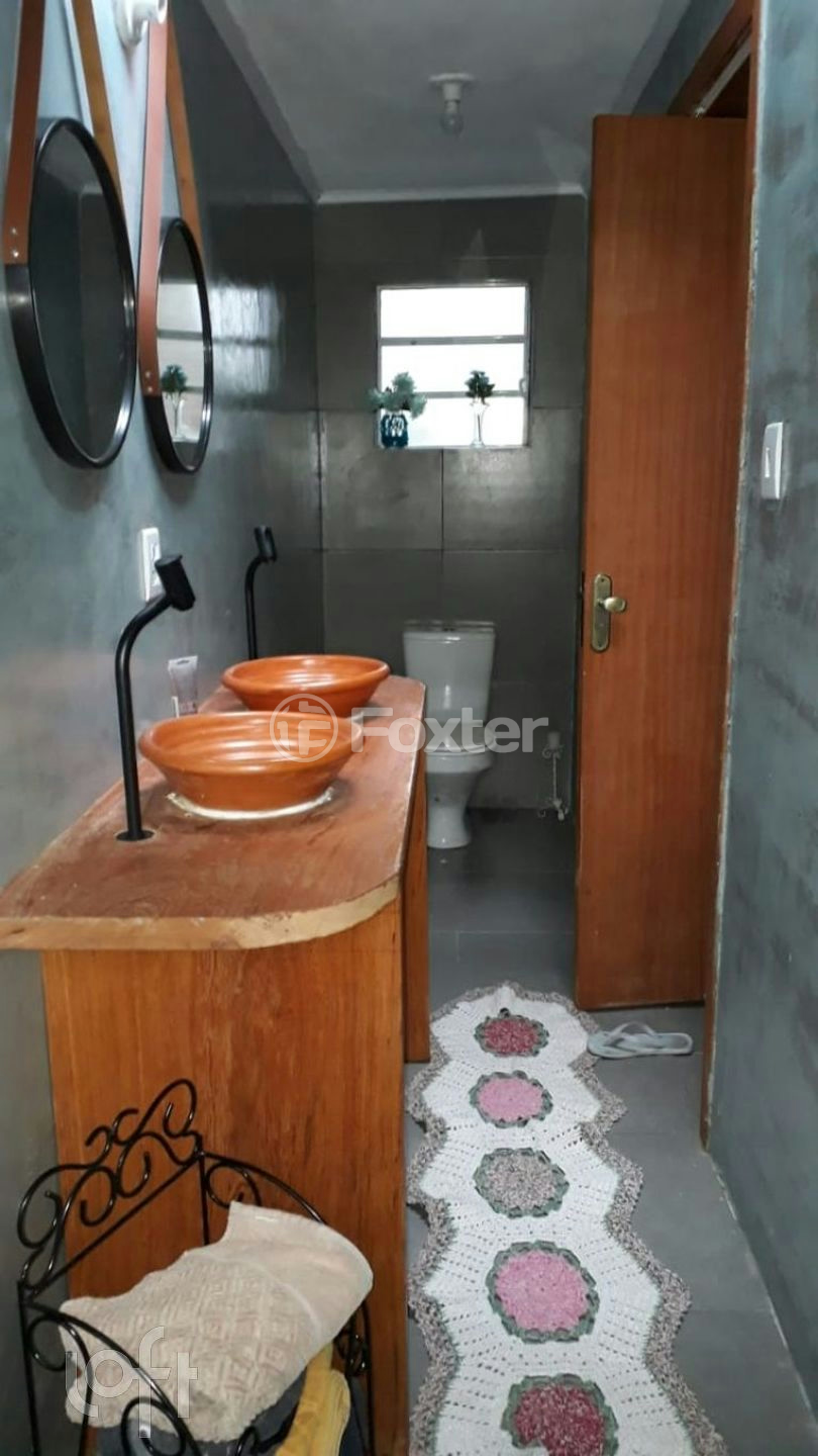 Casa à venda com 3 quartos, 250m² - Foto 17