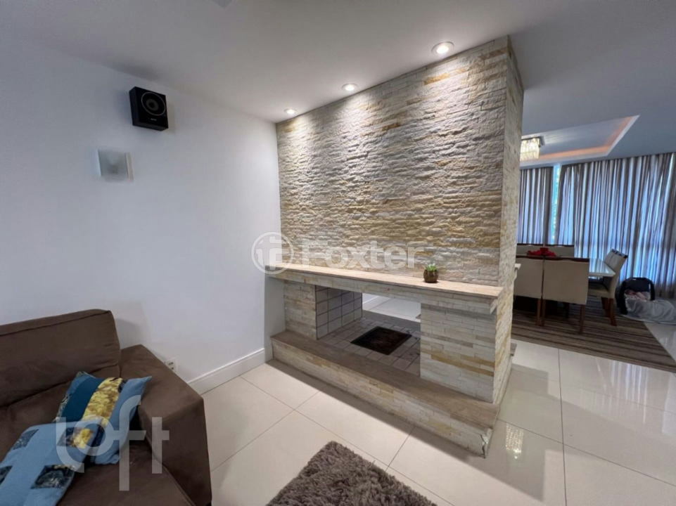 Casa à venda com 3 quartos, 301m² - Foto 5