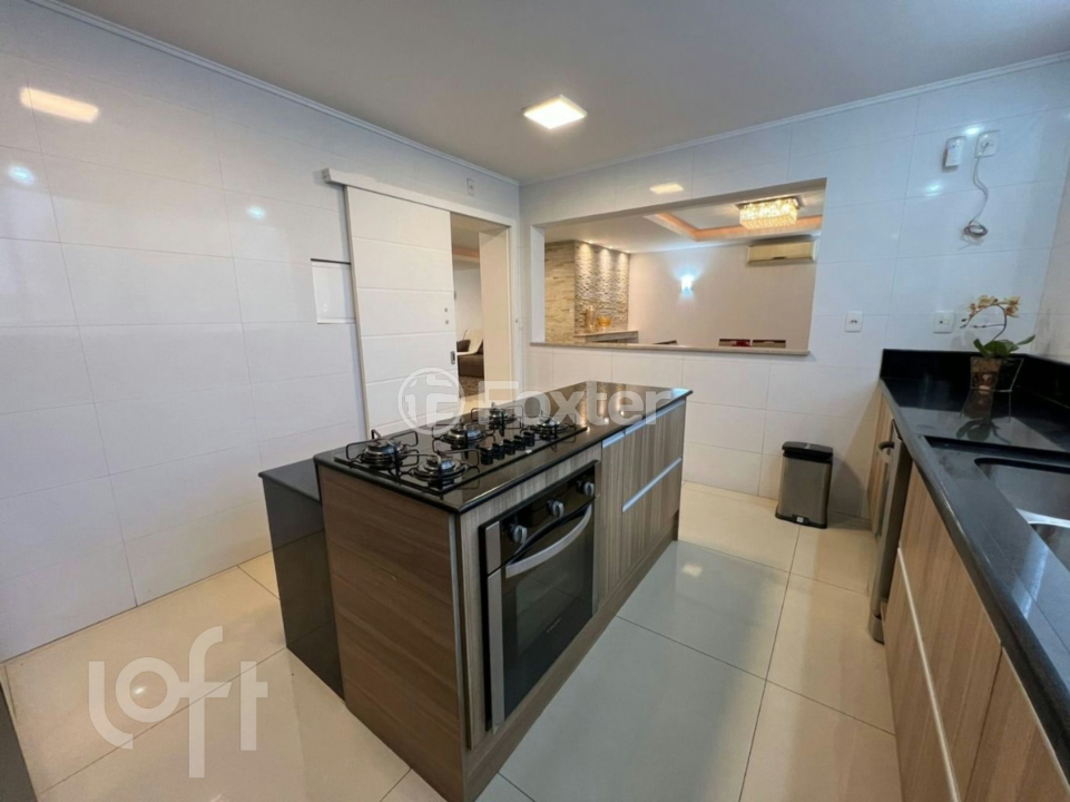 Casa à venda com 3 quartos, 301m² - Foto 14