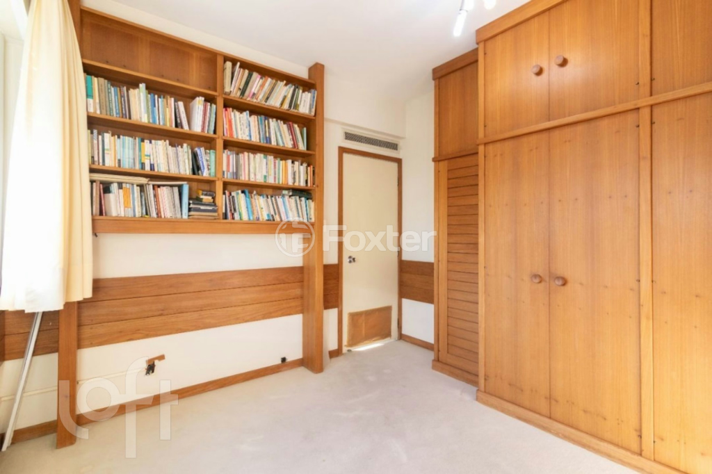 Apartamento à venda com 3 quartos, 165m² - Foto 9