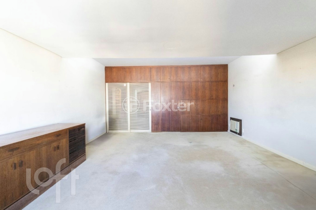 Apartamento à venda com 3 quartos, 165m² - Foto 4