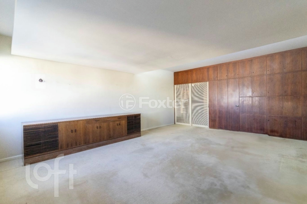 Apartamento à venda com 3 quartos, 165m² - Foto 1