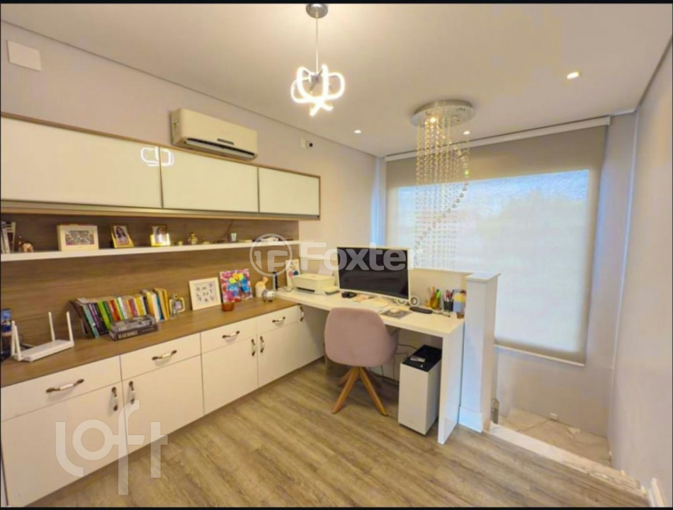 Casa à venda com 3 quartos, 300m² - Foto 8