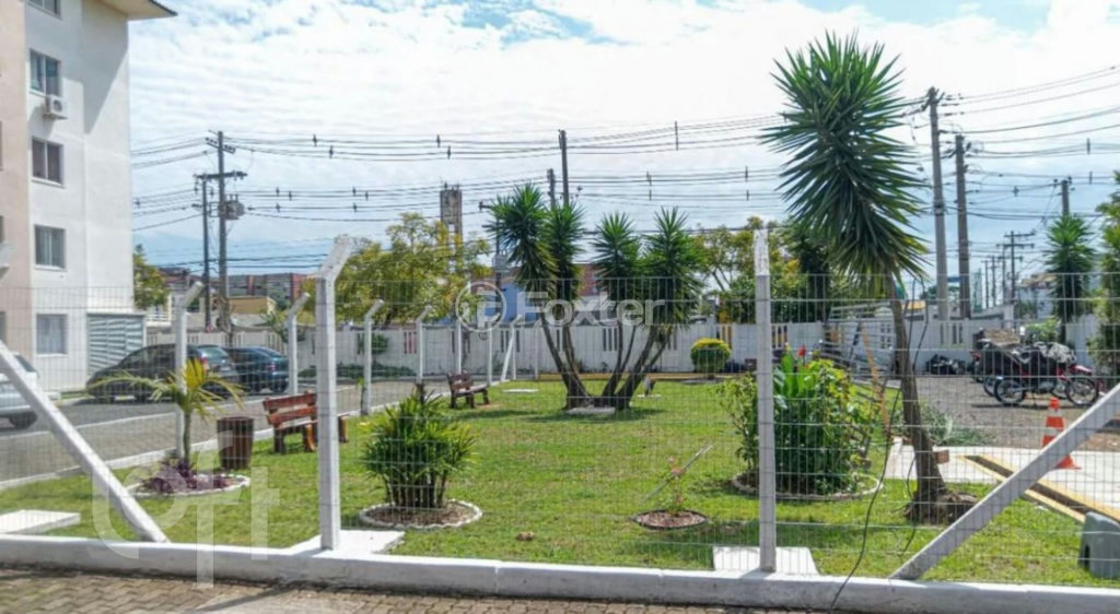 Apartamento à venda com 2 quartos, 47m² - Foto 1