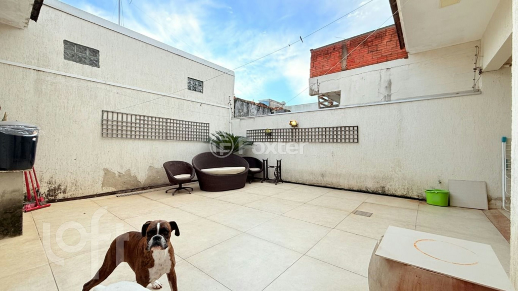 Casa à venda com 3 quartos, 180m² - Foto 25