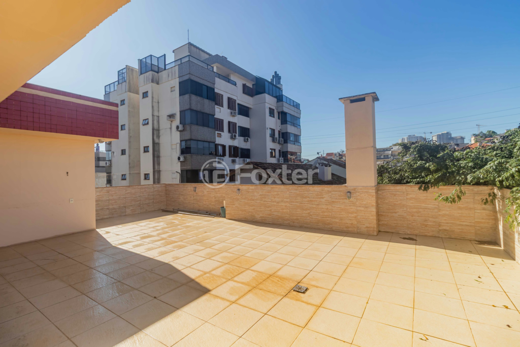 Cobertura à venda com 3 quartos, 220m² - Foto 3