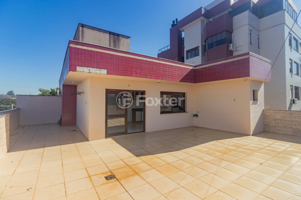 Cobertura à venda com 3 quartos, 220m² - Foto 1
