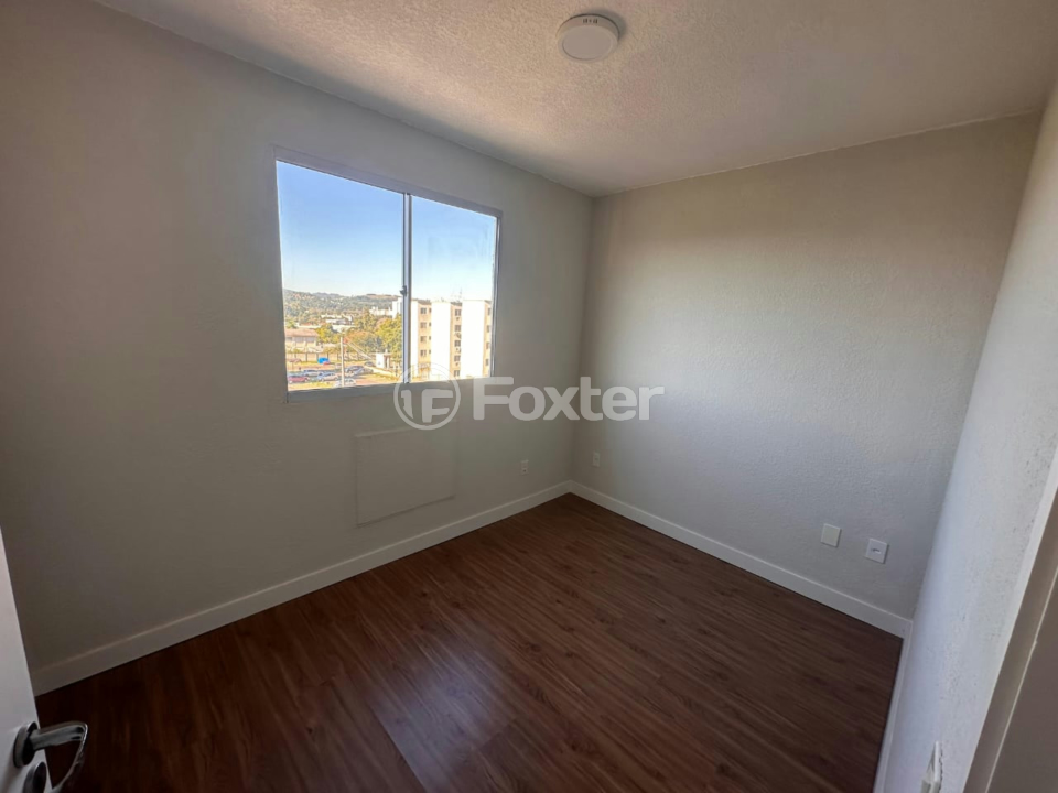Apartamento à venda com 2 quartos, 40m² - Foto 2