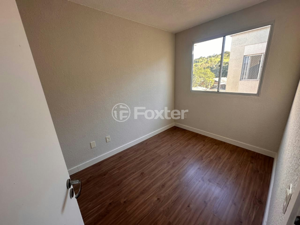 Apartamento à venda com 2 quartos, 40m² - Foto 3