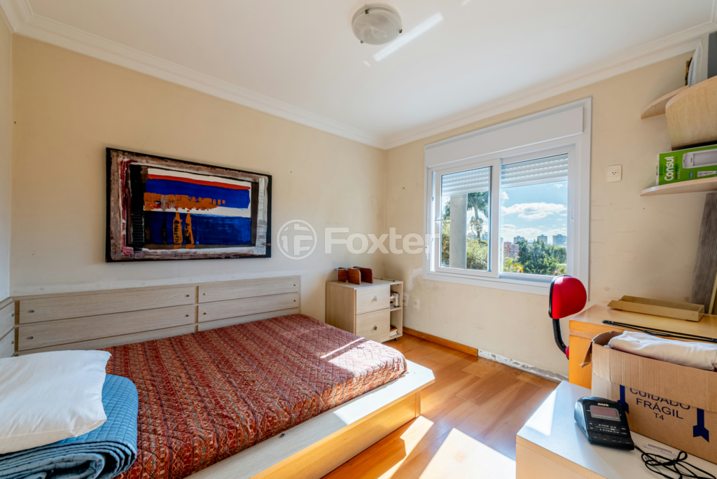 Casa de Condomínio à venda com 4 quartos, 212m² - Foto 18