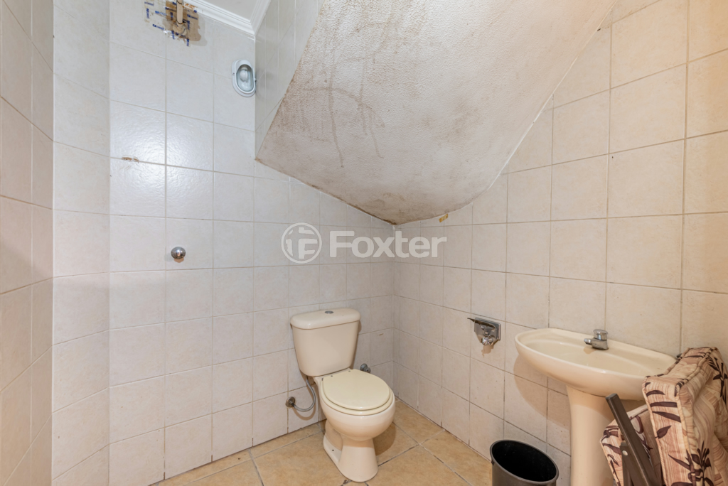 Casa de Condomínio à venda com 4 quartos, 212m² - Foto 29