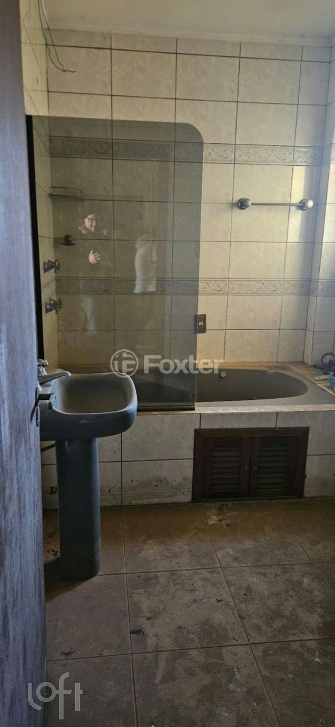 Casa à venda com 5 quartos, 340m² - Foto 4