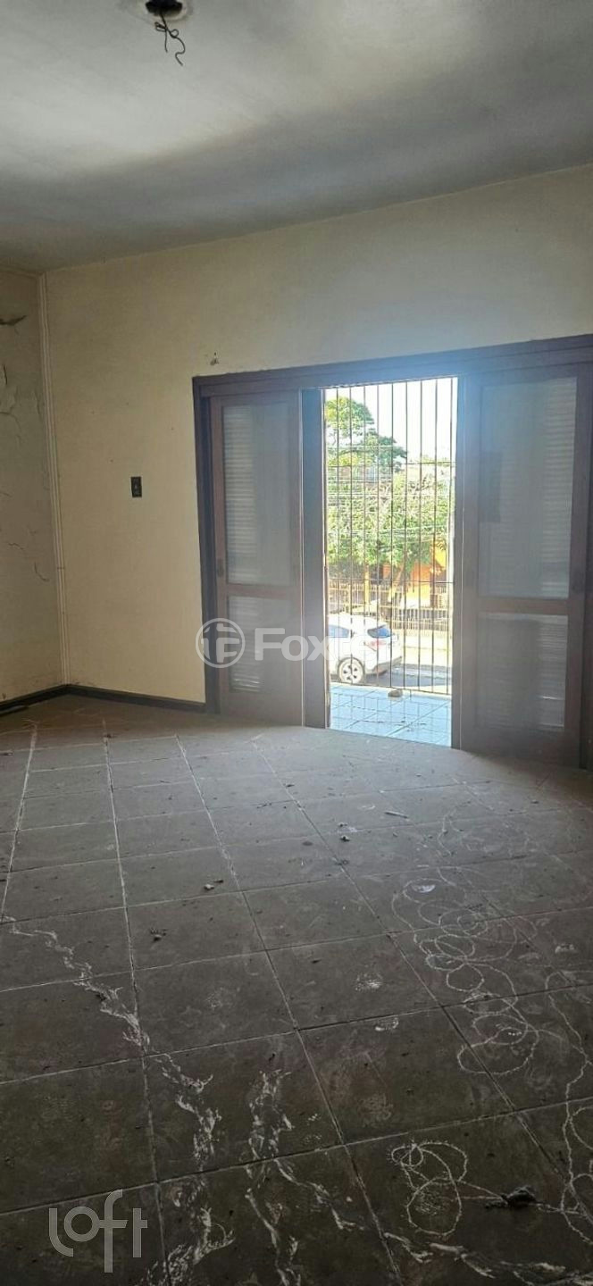 Casa à venda com 5 quartos, 340m² - Foto 3