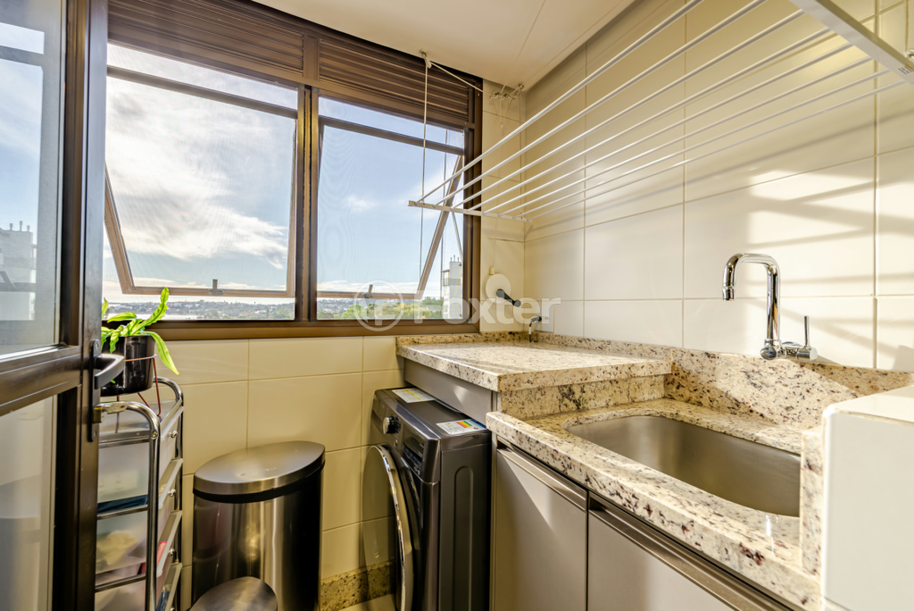 Apartamento à venda com 3 quartos, 94m² - Foto 13