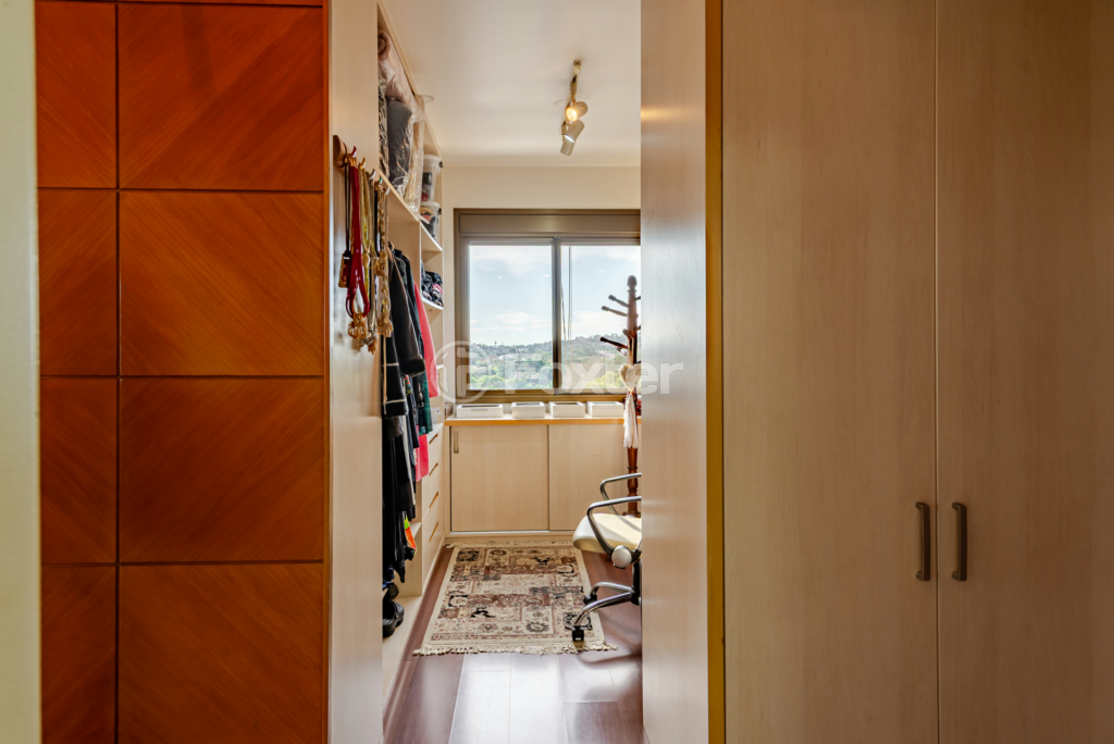 Apartamento à venda com 3 quartos, 94m² - Foto 19