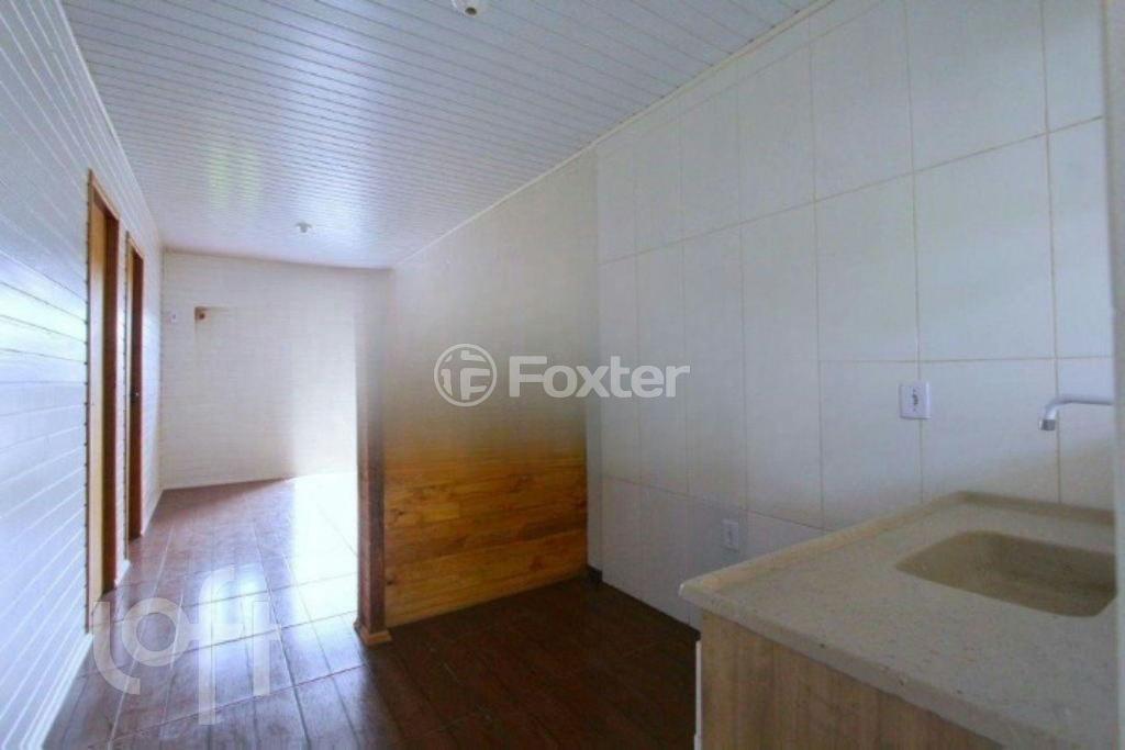 Casa à venda com 2 quartos, 50m² - Foto 18