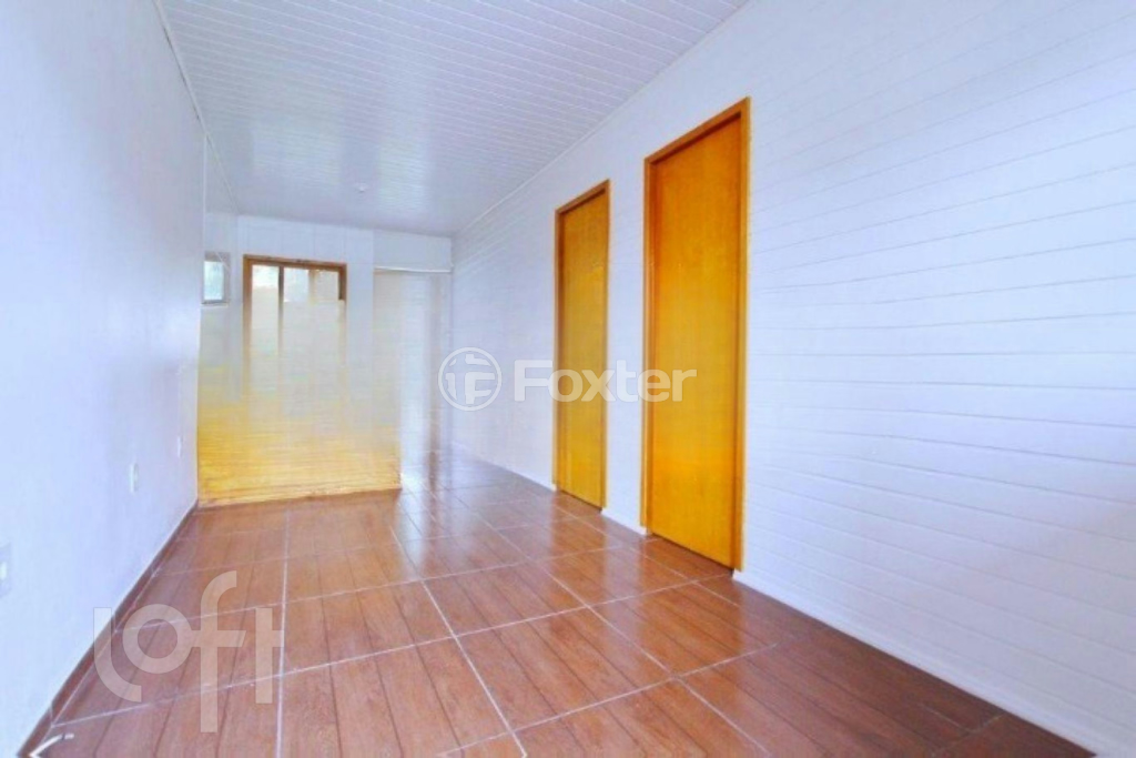 Casa à venda com 2 quartos, 50m² - Foto 4