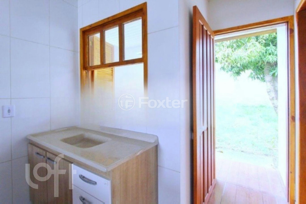 Casa à venda com 2 quartos, 50m² - Foto 9