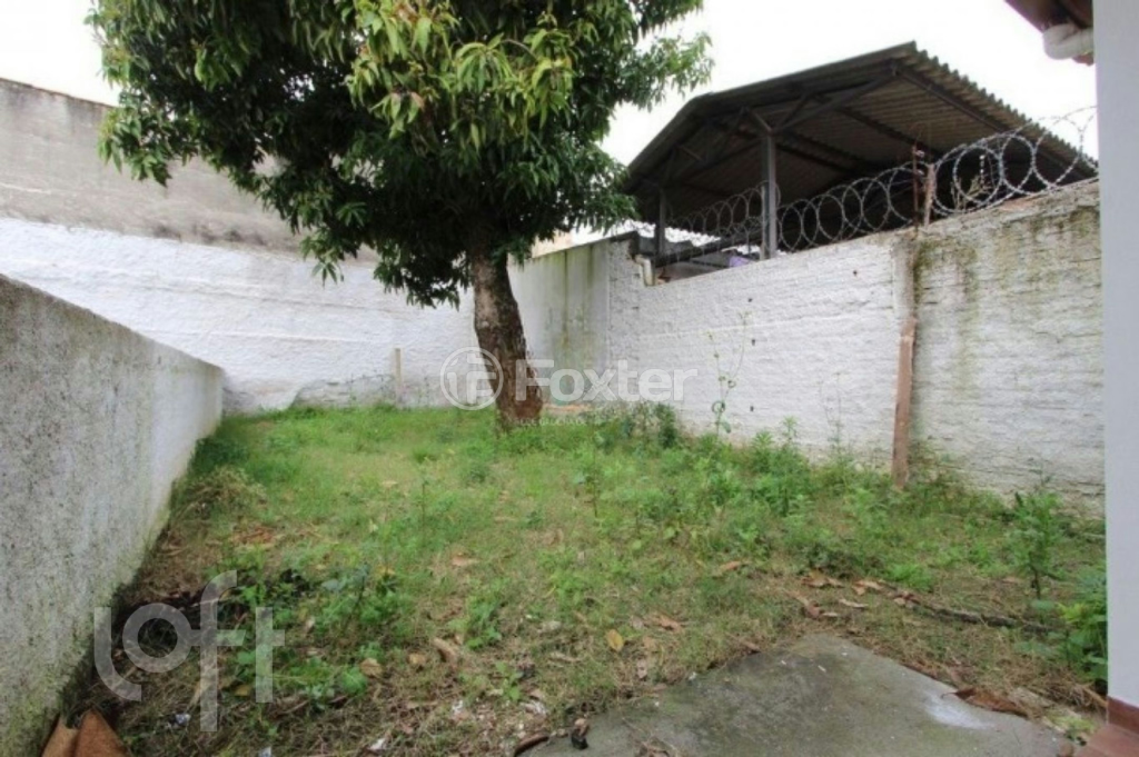 Casa à venda com 2 quartos, 50m² - Foto 7