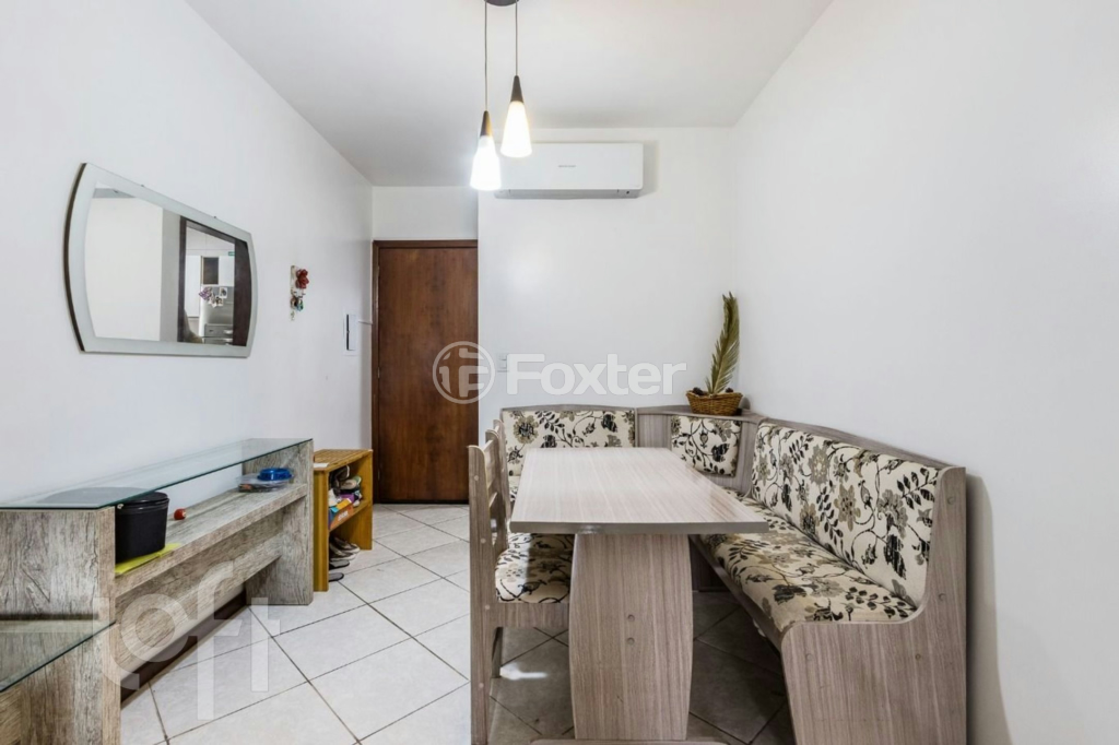 Apartamento à venda com 2 quartos, 64m² - Foto 3