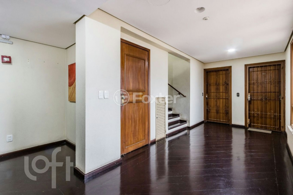 Apartamento à venda com 2 quartos, 64m² - Foto 19