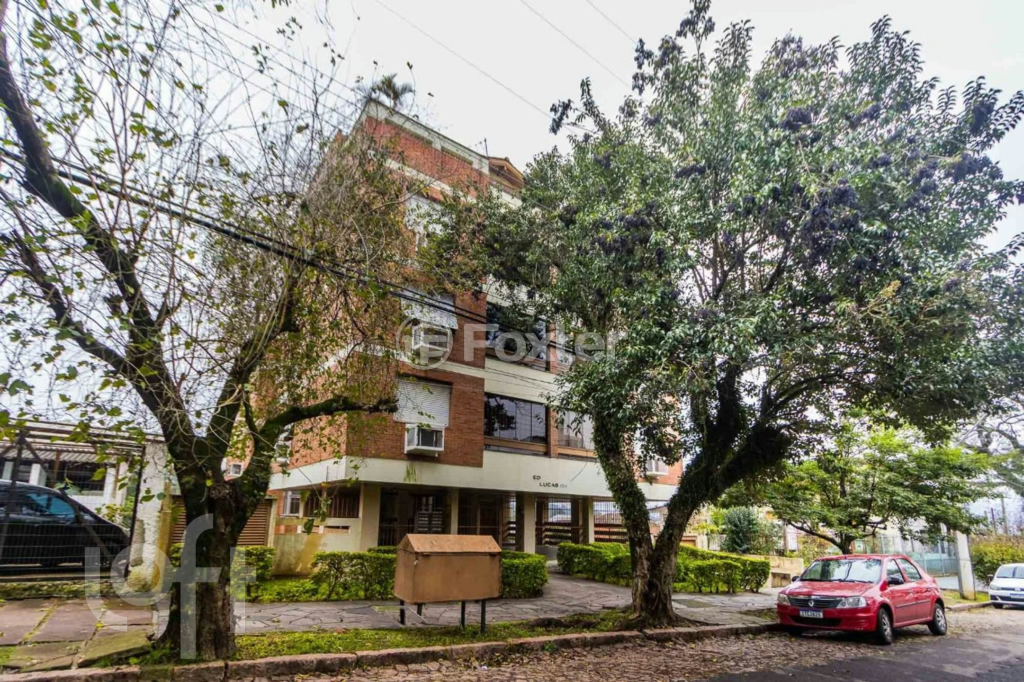 Apartamento à venda com 2 quartos, 64m² - Foto 24