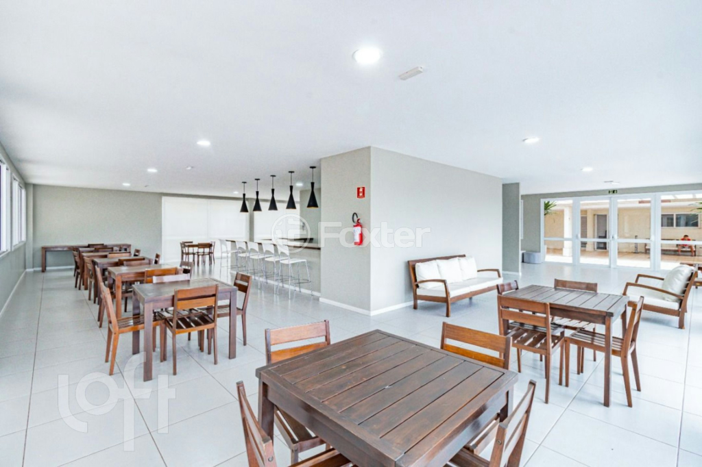 Apartamento à venda com 2 quartos, 60m² - Foto 32