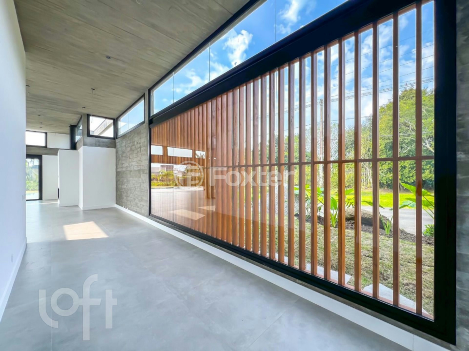 Casa de Condomínio à venda com 5 quartos, 389m² - Foto 4